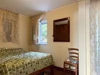 Недвижимость Трехкомнатная квартира, Центр: 11