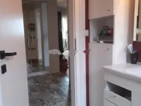 Недвижимость Трехкомнатная квартира центр: 14