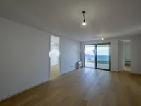 Недвижимость Трехкомнатная квартира Центр: 1