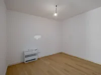 Недвижимость Трехкомнатная квартира Центр: 6