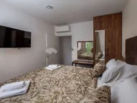 Недвижимость Семейный дом 225 м², Центр: 10