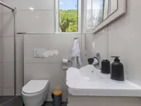 Недвижимость Семейный дом 225 м², Центр: 17