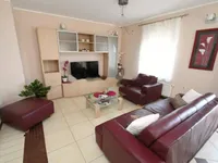 Недвижимость Четырехкомнатная квартира Центр: 1