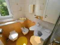 Недвижимость Четырехкомнатная квартира Центр: 18