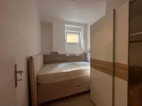 Недвижимость Четырехкомнатная квартира: 9