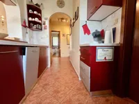 Недвижимость Четырехкомнатная квартира : 6