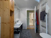 Недвижимость Четырехкомнатная квартира: 22