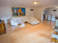 Недвижимость Трёхкомнатная квартира в Центре: 2