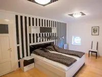 Недвижимость Трёхкомнатная квартира в Центре: 5