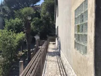 Недвижимость Семейный дом 280 м², Центр: 23