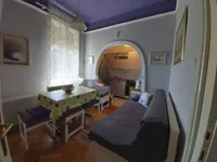 Недвижимость Двухкомнатная квартира, центр: 4