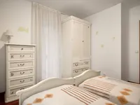 Недвижимость Трехкомнатная квартира в Центре: 9