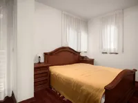 Недвижимость Трехкомнатная квартира в Центре: 10