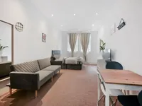 Недвижимость Bernhard Baron House, Henriques Street: 8