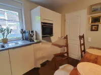 Недвижимость Двухэтажный дом с садом: 12