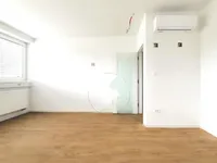 Недвижимость Офисное помещение, Вич: 4