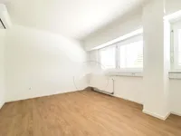 Недвижимость Офисное помещение, Вич: 8