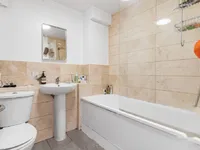 Недвижимость Newent Close: 1