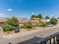 Недвижимость Newent Close: 9