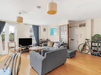 Недвижимость Newent Close: 10