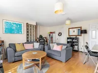 Недвижимость Newent Close: 16