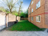 Недвижимость Batten Street: 20