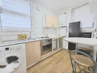 Недвижимость Clarence Gardens: 4