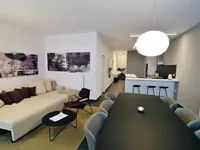 Недвижимость Двухкомнатная квартира в Центре: 8