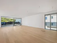 Недвижимость Трёхкомнатная квартира в центре: 9