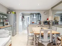 Недвижимость Gauden Road: 11