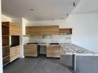 Недвижимость Четырехкомнатная в Центре: 13