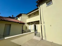 Недвижимость Квартира на улице Мадзини: 11