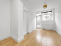 Недвижимость 36 Wadham Road: 2