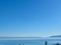 Недвижимость Двухкомнатная квартира в центре: 2