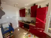 Недвижимость Двухкомнатная квартира в центре: 8