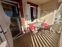 Недвижимость Двухкомнатная квартира в центре: 9