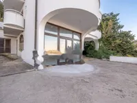 Недвижимость Трехкомнатная квартира в Опатии: 6