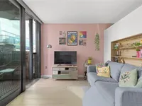 Недвижимость Highgate Hill: 11