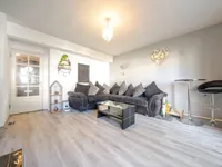 Недвижимость Longfield Estate: 3