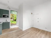 Недвижимость Hermitage Road: 8