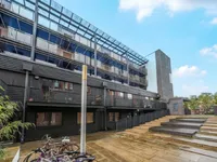 Недвижимость Rothsay Street: 4