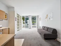 Недвижимость Howard Building, 368 Queenstown Road: 1