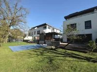 Недвижимость Двухэтажный дом Новый Трново: 1