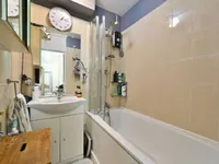 Недвижимость Woodchester Square, Royal Oak: 5