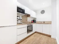 Недвижимость Carney Place: 13