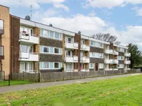 Недвижимость Oman Avenue, Gladstone Park: 4