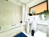 Недвижимость Watney Street: 3