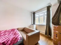 Недвижимость St. Olaves Estate, Druid Street: 5