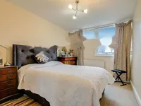 Недвижимость Ainsworth Close: 1