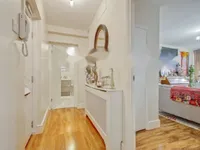 Недвижимость Ainsworth Close: 11